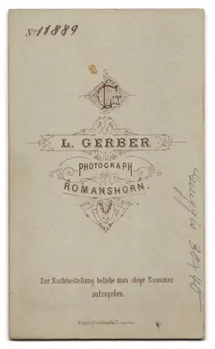 Fotografie L. Gerber, Romanshorn, Bürgerlicher stattlicher Herr mit gegeltem Haar im Anzug