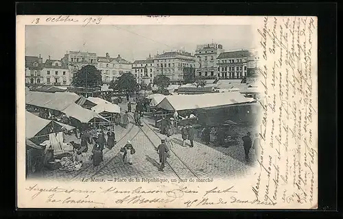 AK Le Mans, Place de la République, un jour de marché