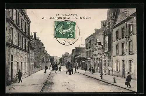 AK Alencon, La Normandie, Rue de la Gare, Strassenpartie