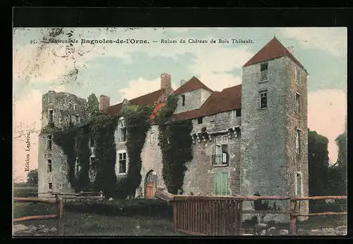AK Bagnoles-de-l`Orne, Ruines du Chateau de Bois Thibault