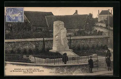 AK Condé-sur-Huisne, Le Monument aux Morts de la Guerre