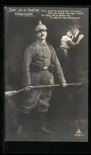 Foto-AK Photochemie Berlin Nr. 2746-5: Steh` ich in finst`rer Mitternacht, Soldat in Uniform und Gewehr, Frau im Sinn