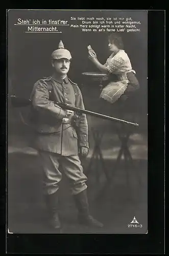 Foto-AK Photochemie Berlin Nr. 2746-3: Steh` ich in finst`rer Mitternacht, Soldat in Uniform, Frau liest seine Postkarte