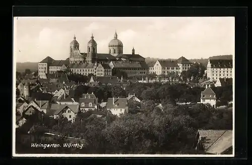 AK Weingarten in Württemberg, Blick zum Kloster über der Stadt