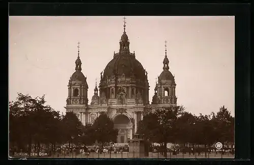 AK Berlin, Blick auf Dom