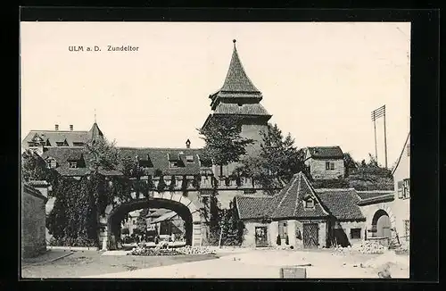 AK Ulm a. D., Blick auf Zundeltor