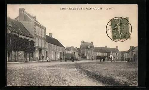 AK Saint-Sauveur-de-Carrouges, La Place