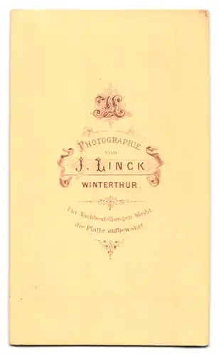 Fotografie J. Linck, Winterthur, Gestandener Herr im Anzug