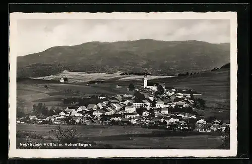 AK Neukirchen / Hl. Blut, Ortsblick mit Hohen Bogen