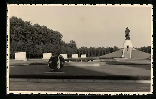 AK Berlin-Treptow, Sowjetisches Ehrenmal