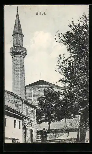 AK Bilek, Ortspartie mit Moschee
