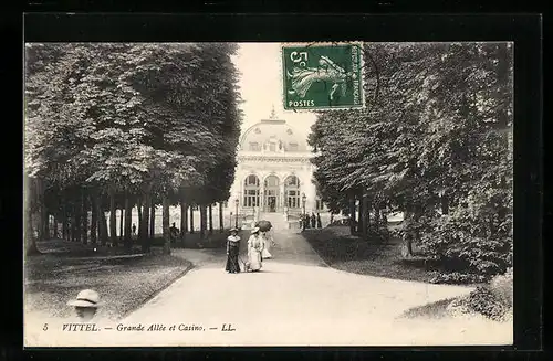 AK Vittel, Grande Allée et Casino