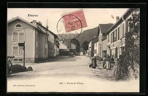 AK Eloyes, Entrée du Village