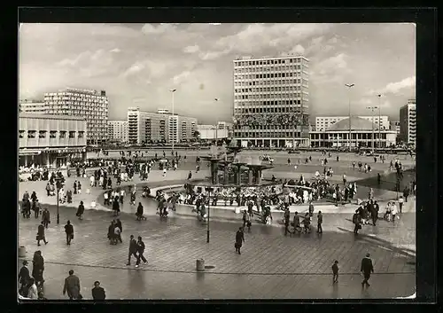 AK Berlin, Alexanderplatz mit Springbrunnen