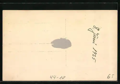 AK Kleines blondes Mädchen auf einem Schaukelpferd im Jahre 1925