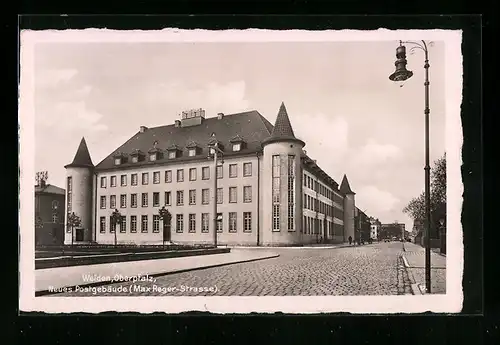 AK Weiden /Oberpfalz, Neues Postgebäude in der Max Reger-Strasse