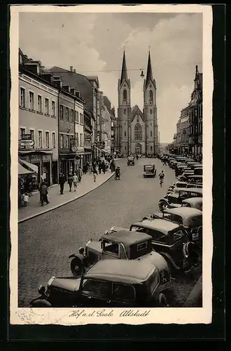 AK Hof, Strassenpartie in der Altstadt, Autos