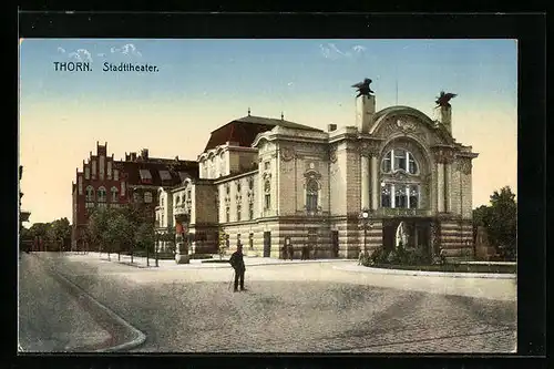 AK Thorn, Blick auf das Stadttheater