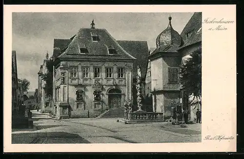 AK Frickenhausen a. Main, Strassenpartie mit Denkmal