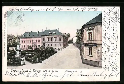 Goldfenster-AK Eibenstock i. Erzg., Kirchplatz mit Gasthaus und Denkmal