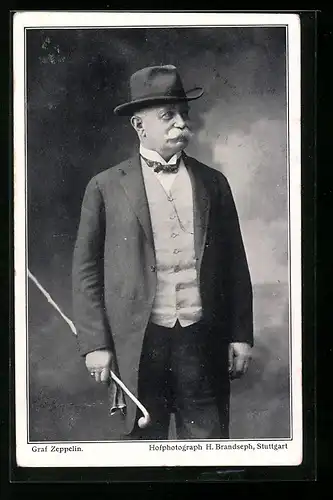 AK Portrait des Grafen Ferdinand von Zeppelin im adretten Anzug