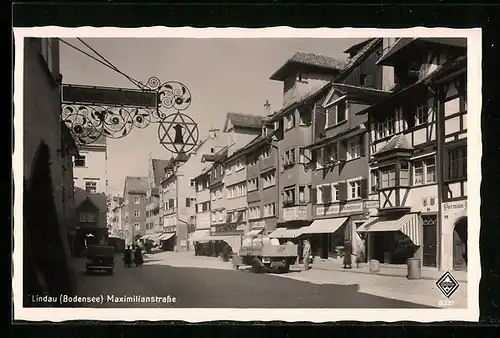 AK Lindau /Bodensee, Maximilianstrasse mit Geschäften