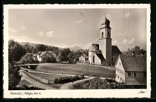 AK Petersthal / Allgäu, Blick zur Kirche