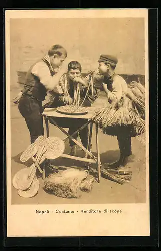 AK Neapel / Napoli, Venditore di scope