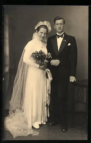 Foto-AK Hochzeitsfoto von Gretel und Wilhelm