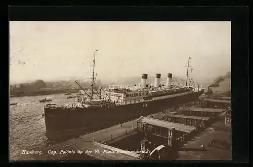 AK Hamburg, Passagierschiff Cap Polonio an der St. Pauli Landungsbrücke