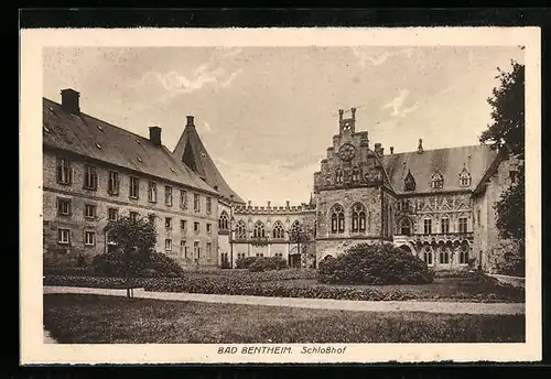 AK Bad Bentheim, Schlosshof mit Anlagen