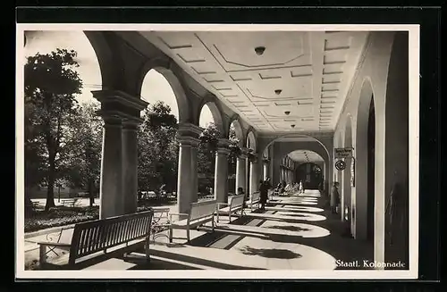 AK Bad Steben /Frankenwald, Staatliche Kolonnade