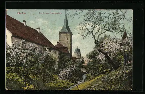 AK Iphofen, Partie am Stadtgraben mit Kirche
