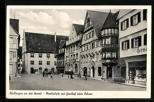 AK Riedlingen /Donau, Marktplatz mit Gasthof zum Ochsen