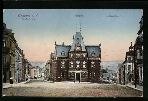AK Treuen i. V., Postamt mit Königstrasse und Reiherstrasse