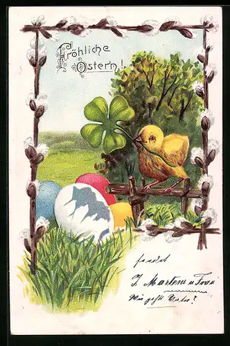 Künstler-AK Fröhliche Ostern, Osterküken mit Kleeblatt