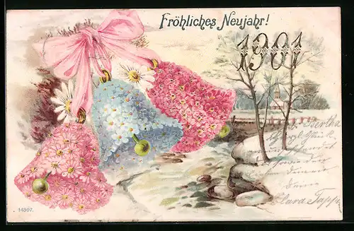 AK Blütenblätter formen drei Glocken, Fröhliches Neujahr! Blumenbild, Jahreszahl 1901