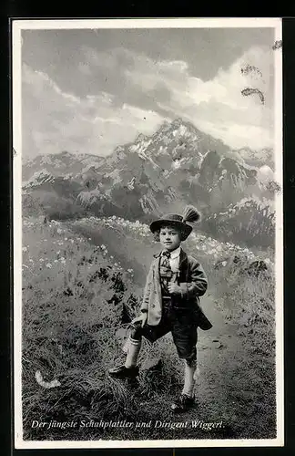 AK Der jüngste Schuhplattler und Dirigent Wiggerl in Tracht, Volkstanz