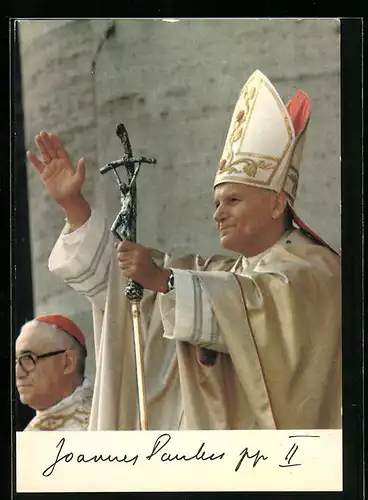 AK Papst Johannes Paul II. hebt segnend den Arm mit Ferula