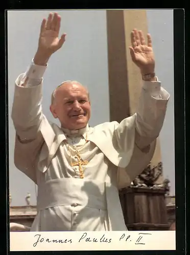 AK Papst Johannes Paul II. hebt grüssend die Hände