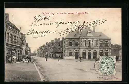 AK Putanges, La Place du Marche et l`Hotel de Ville