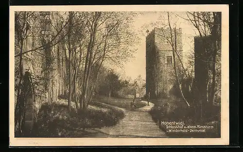 AK Hohentwiel, Schlosshof m. ehem. Kirchturm und Wiederhold-Denkmal