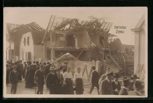 AK Oppau, nach der Explosion eines Wohnhauses
