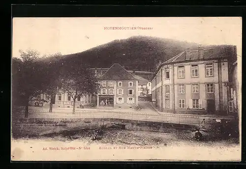 AK Moyenmoutier, Ecoles et Rue Haute-Pierre