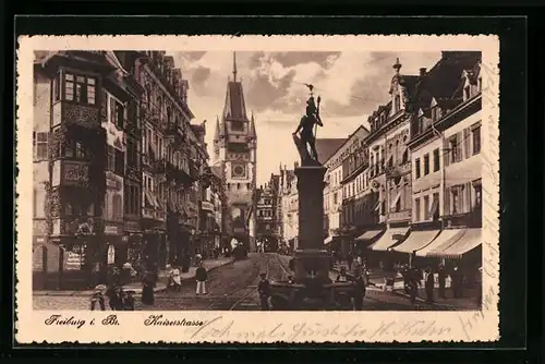 AK Freiburg i. B., Kaiserstrasse mit Denkmal