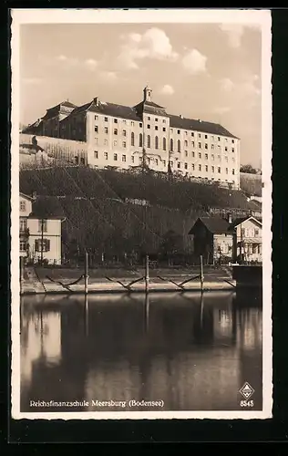 AK Meersburg /Bodensee, Reichsfinanzschule, vom Wasser gesehen