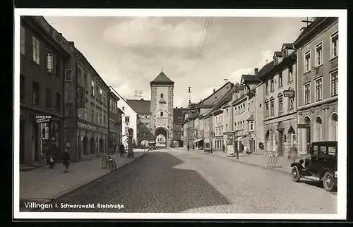 AK Villingen i. Schwarzwald, das Tor am Ende der Rietstrasse