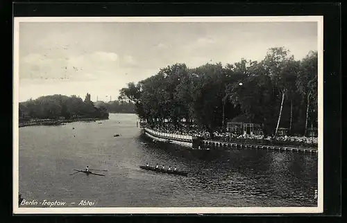 AK Berlin-Treptow, Ruderboote auf der Spree an der Abtei