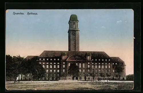 AK Berlin-Spandau, Fassade des Rathauses