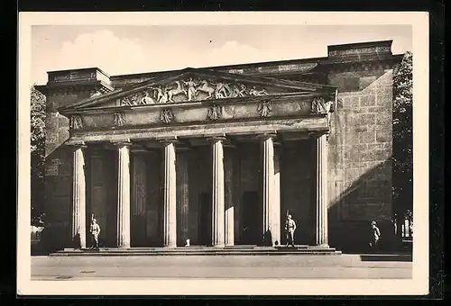 AK Berlin, Ehrenmal Unter den Linden